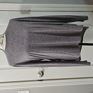 Under armor Large Breathe Long Sleeve tee